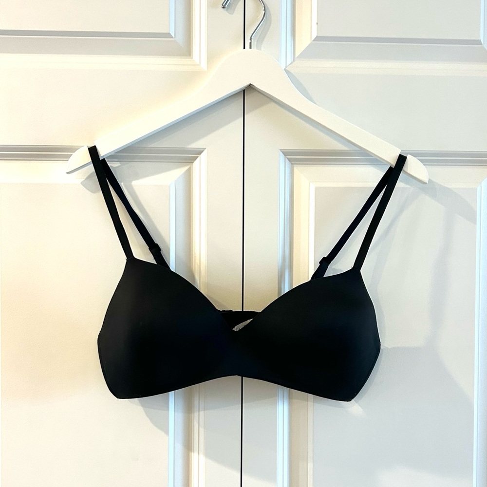 UEC Calvin Klein bra, no underwire 36B